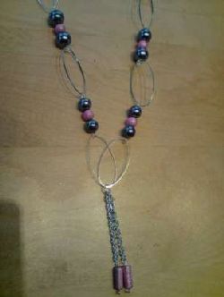 SE004 Pink drizzle: Halsband med ovala länkar och hänge i kedja + tillhörande armband...155:- SÅLD