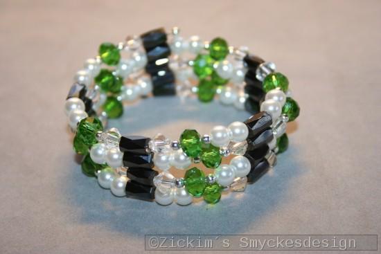 AR167 Magnetic green: Armband med magnetprlor och grna swarovski prlor...110:- 80:-