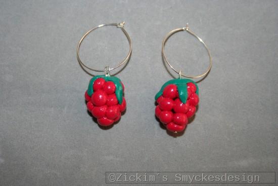 OR081 Raspberry ear: rhngen gjorda i cernitlera...50:- 25:-