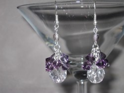 OR045 Crystal purple: rhngen med facetterad glasprla samt lila bicone prlor...65:- SLD
Fr att se en strre bild, klicka p denna lnk. 