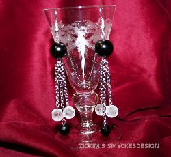 OR005 Earchain: rhngen med kedjor...75:- SLD