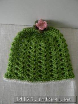 BlommössaMössa med blomdekoration virkad i akrylgarn och passar ett huvudomfång på ca 42-44 cm.
189 kr BlommössaMössa med blomdekoration virkad i akrylgarn och passar ett huvudomfång på ca 42-44 cm.
189 kr