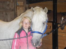 Name: kikkioGretsky_1870.jpg  Width: 250px  Height: 188px