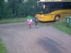 Name: skolbuss1_17355.jpg  Width: 250px  Height: 187px