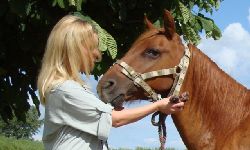 Bytham Paris Daughter hr med Siana