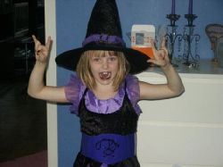 Julia som hxa p helloween