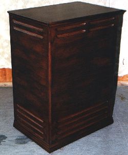 http://jpgbild  1996-97 Leslie kabinett. Kopia av ett Leslie Kabinett, specialhgtalare fr Hammond orglar. 